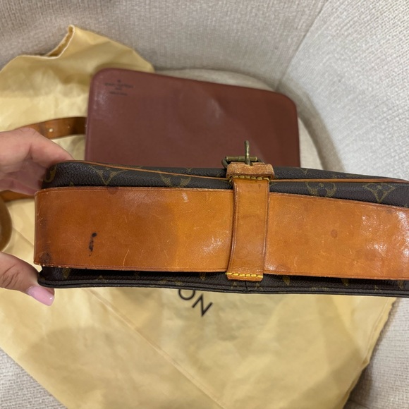 Authentic Louis Vuitton cartouchiere GM monogram crossbody vintage - Picture 10 of 13